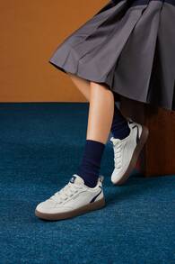 Kappa Women's American Retro Skate Shoes, Versatile Low-Top Casual White Sneakers For Daily Commute - Winter White - View 4