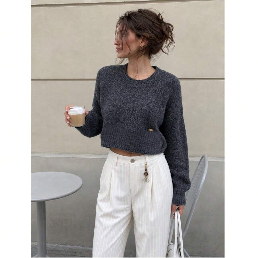 Alicedudu Women's Autumn/Winter Minimalist Fashion Crew Neck Pullover Sweater - Dark Grey - View 1