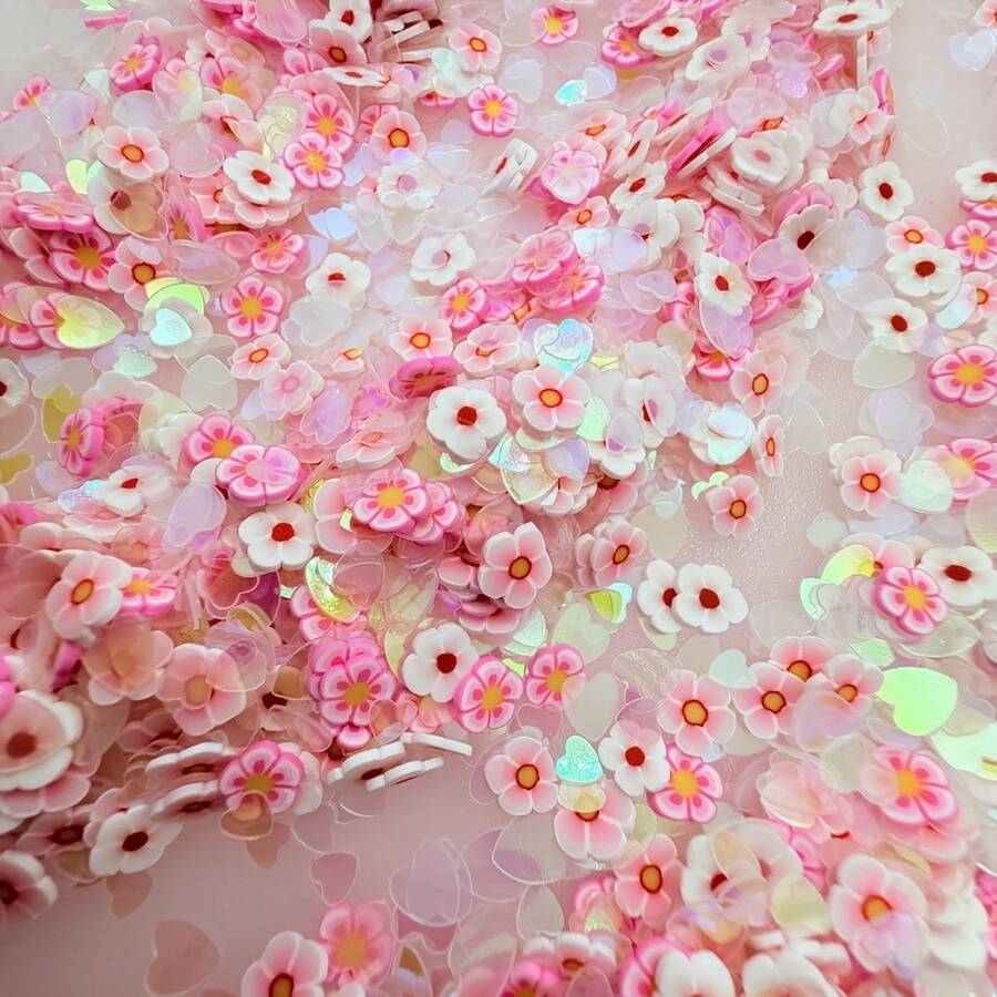 3800件套：夢幻閃耀透明心形亮片與各式花卉裝飾，適合DIY賀卡、手工髮夾、耳環、亮片手工配件