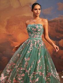 VIPGIRL Elegant Dreamy Pink Strapless Floral Gown, Lace-Up Back, Flowing Tulle Skirt, Ball Gown, Women's Formal Evening Dress - Mint Green - View 6