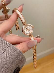 1pc Delicate Small Round Quartz Movement Women Watch, Silver/White Dial, Suitable For Student/Adult/Gift/Party/Ladies - Rose Gold - View 5