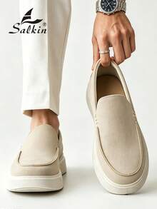 Salkin 男士極簡設計一腳蹬樂福鞋 柔軟麂皮粗跟厚底樂福鞋 低調奢華舒適圓頭莫卡辛鞋 優雅紳士休閒鞋 商務純色鞋面 防滑耐磨增高厚底鞋 日常休閒情侶約會出遊百搭 派對宴會度假禮物 春夏秋男鞋 - 米色 - 查看 1