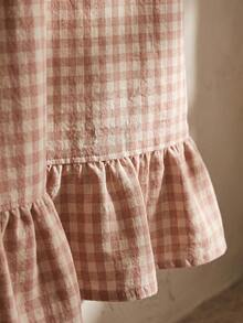 1pc Khaki White Plaid Table Skirt, Warm Natural Style, Rectangular With Ruffle Edge And Pleated Details, Concealing Storage And Decorative Function, Suitable For Home Storage And Indoor Decor Scenes - Khaki - View 10