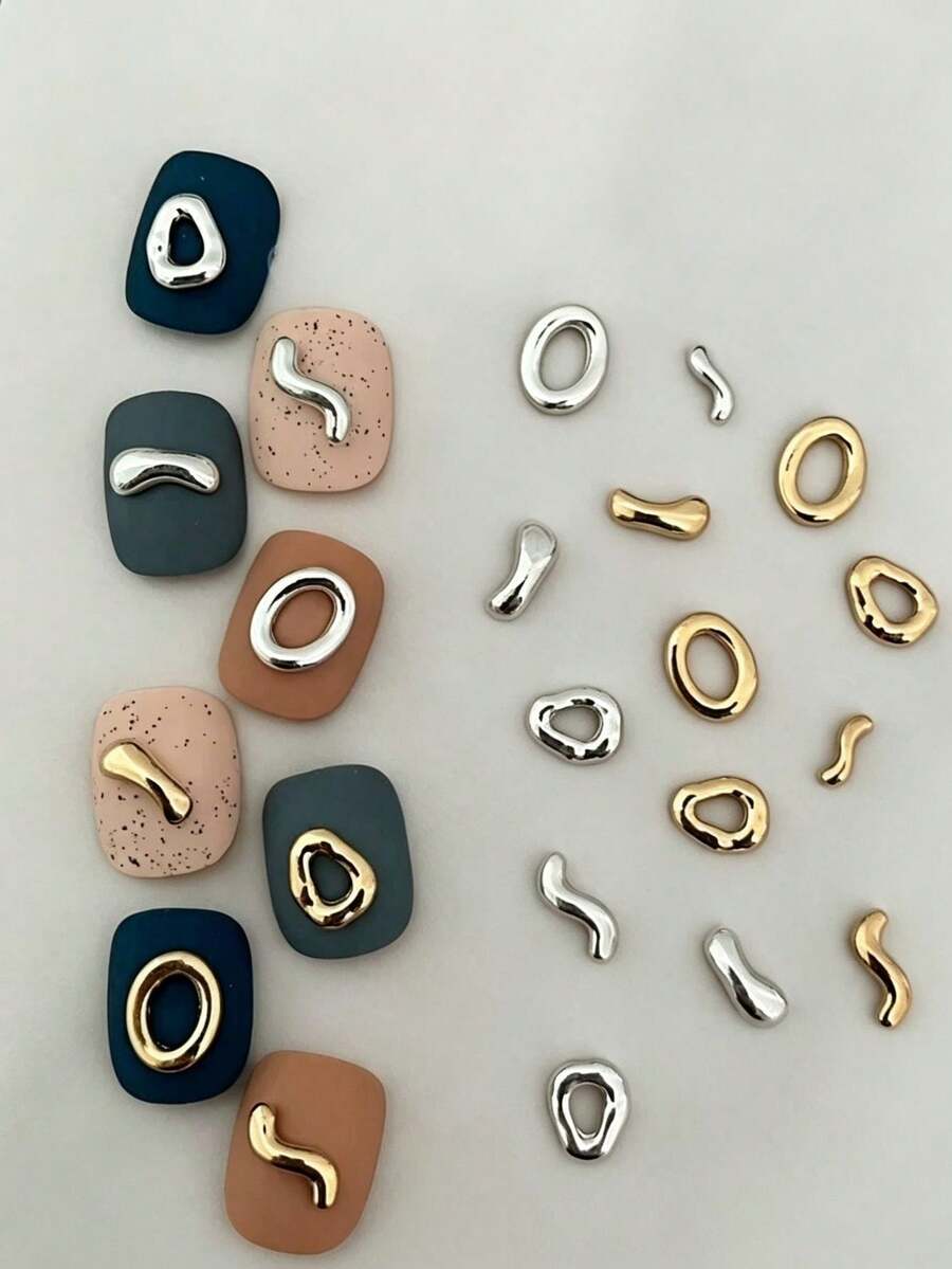 Kurang lebih 20 buah liontin logam asimetris campuran acak warna emas & perak untuk musim gugur/musim dingin, termasuk cincin asimetris dan batang melengkung, warna ganda emas & perak, garis minimalis & halus, tekstur logam kelas atas, dengan mudah menciptakan tampilan dekoratif minimalis & mewah. - MultiWarna - View 1