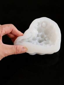 Large Raspberry Heart-Shaped Silicone Mold - Professional Baking And Craft Mold, High-Quality Material, Suitable For Chocolate, Plaster, DIY Wedding, Birthday, Valentine's Day Decoration - Easy Release, Natural Texture, High-Quality Material, Can Be Used For Thanksgiving, Christmas And Other Holidays - White - View 7