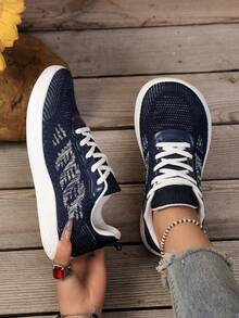 Sepatu Olahraga Wanita Ukuran Besar dengan Ujung Lebar, Bagian Depan Bergaris, Jaring, Bagian Depan Bertali, Sol Lebar Lembut, Ringan, Serbaguna, Modis - Navy Blue - View 6