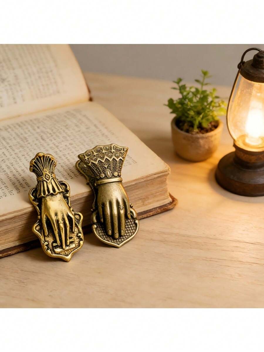 Antique Gold Vintage Hand-Shaped Bookmark Clip, Antique Bronze Lady's Hand Pose Journal Clip, Page Marker Clip, Diary Clip - Multicolor - View 1
