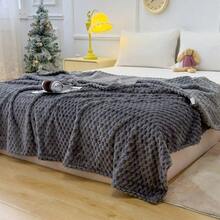 1pc Sofa Throw Blanket, Flannel Fabric, 3D Bubble Texture, Super Soft & Comfortable, Perfect Gift - Dark Gray - View 5