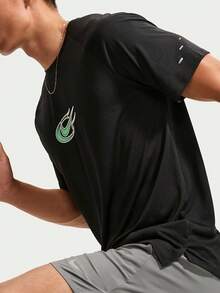 Nike Men's AS M NK DFADV STRIDE UNSTP SS Short Sleeve T-Shirt Knit Collarless Short TIO1418-010 - Black - View 3