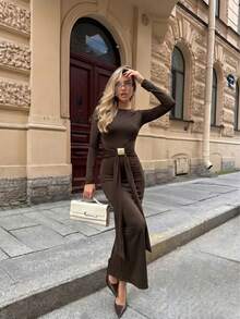 Sookaug Sexy Fitted Waist-Defining Pendant Long Sleeve Knit Maxi Dress With Open Back And Ruched Bodycon Design, 2026 New Arrival - Brown - View 3