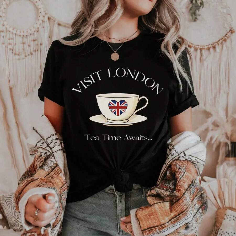 Camiseta "Visita Londres: La Hora del Té te Espera" |   Camiseta con Gráfico de la Union Jack - Negro - Ver 1