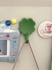 1pc Clover-Shaped Strong Self-Adhesive Hook, Bathroom & Kitchen Wall-Mounted Storage Organizer, Waterproof Removable Damage Free Tape, Suitable For Tile And Glass Walls, Multi-Functional Hook - Multicolor - View 2