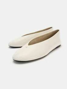 Cream White Glossy Ballet Shoes, Minimalist V-Cut Split Toe Stitching Slip-On Commuter Shoes - Beige - View 2