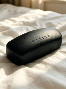 1pc Black Faux Leather Eyeglasses Case Luxury Hard Shell Fashion Glasses Box Protective Eyewear Storage Designer Accessory For Women OAKLEY-GIFT-6 - Black - View 7