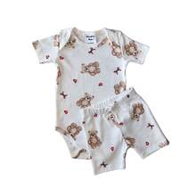Kit 3 Conjuntos de Bebê Menina 3 body 3 Short Algodão - cores sortidas - Visão 4