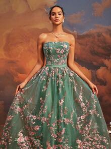VIPGIRL Elegant Dreamy Pink Strapless Floral Gown, Lace-Up Back, Flowing Tulle Skirt, Ball Gown, Women's Formal Evening Dress - Mint Green - View 5