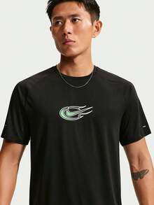 Nike Men's AS M NK DFADV STRIDE UNSTP SS Short Sleeve T-Shirt Knit Collarless Short TIO1418-010 - Black - View 4