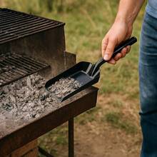Metal Fireplace Shovel, Multipurpose Dust Shovel - 1pc - View 3