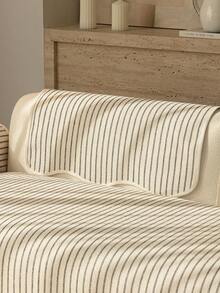 1pc Chenille Striped Pattern All-Season Sofa Cover, Minimalist Solid Color 3D Design, Pet-Friendly Stain-Resistant Scratch-Resistant, Suitable For Christmas New Year, Machine Washable, Fits 1/2/3/4 Seater Sofa - Black - View 7