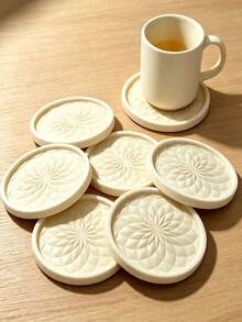 1/2/5pcs Neutral Minimalist Style Drink Coasters, Embossed Texture Round Coasters, Suitable For Coffee Cups, Living Room Kitchen Bar Counter Home Desktop Decoration, Practical Housewarming Gift, Home Decor Gift For Family And Friends - Multicolor - View 7