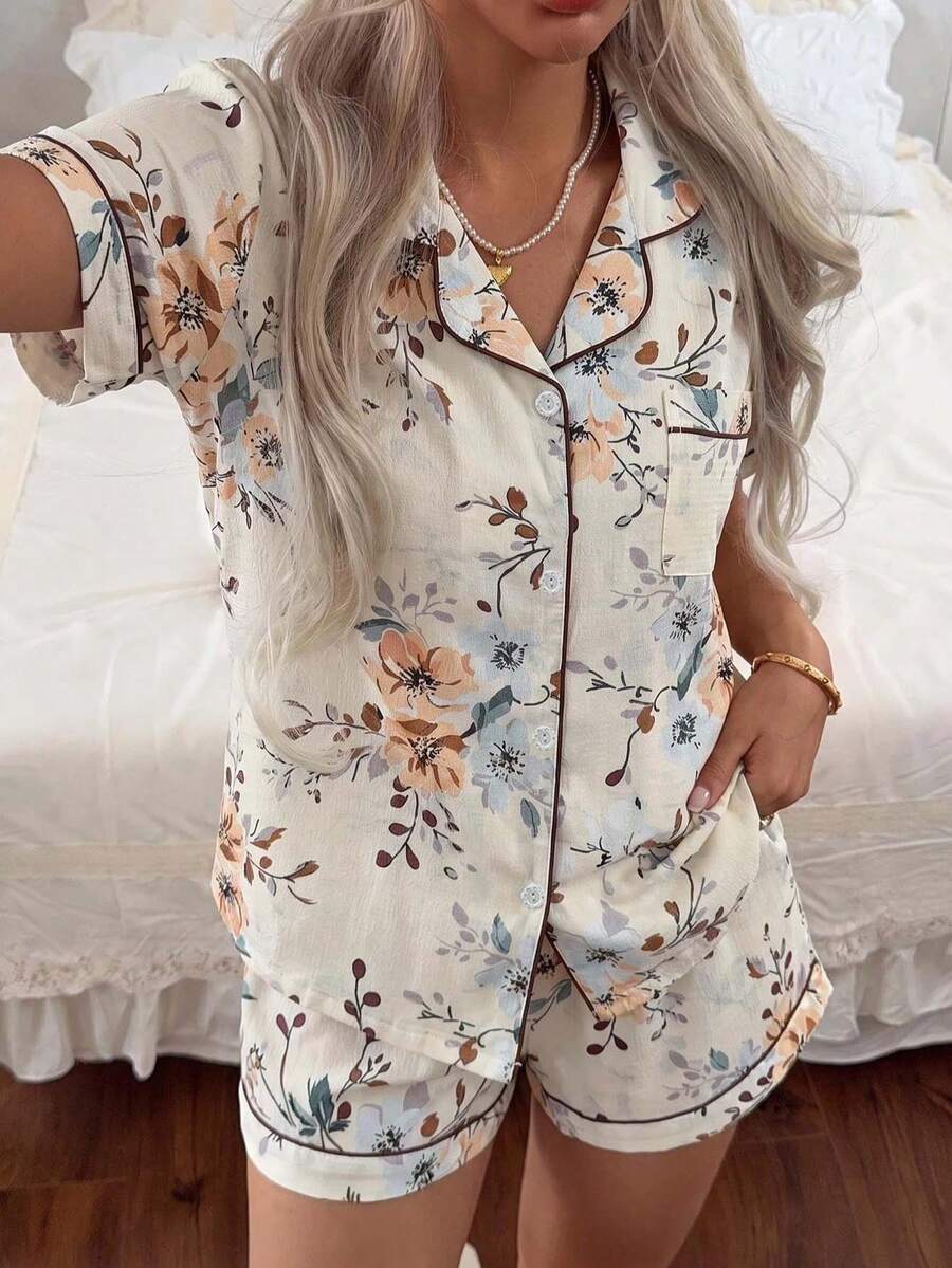 2pcs Women's Comfortable Floral Print Short Sleeve Collared Top And Bow Shorts Pajama Set, Spring/Summer - Apricot - View 1