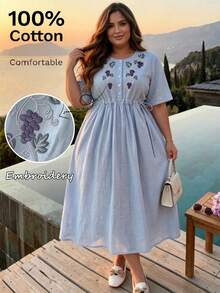 Gaun Liburan Wanita Ukuran Besar dengan Tali Serut Longgar dan Bordir Bergaya Vintage, Elegan untuk Musim Semi/Panas - Baby Blue - View 1