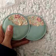 1/2pcs/Set Chinese Style Decorative Makeup Mirror, Fashionable Handheld Mirror, Round Makeup Mirror, Decorated With Floral And Bird Patterns, Made With Enamel Craft, One Mirror And One Protective Case - Multiple Styles - View 9