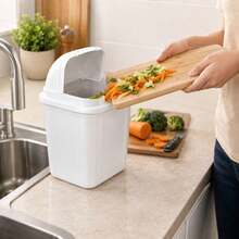 LIXEIRA COZINHA TAMPA RETRATIL 4 LITROS BRANCA CESTO LIXO 4L QUARTO BEBE PIA BANCADA COMPACTA PLASTICA RESISTENTE HIGIENICA - Visão 4