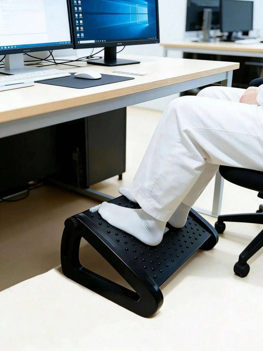 Foot Rest - Carbon - View 1