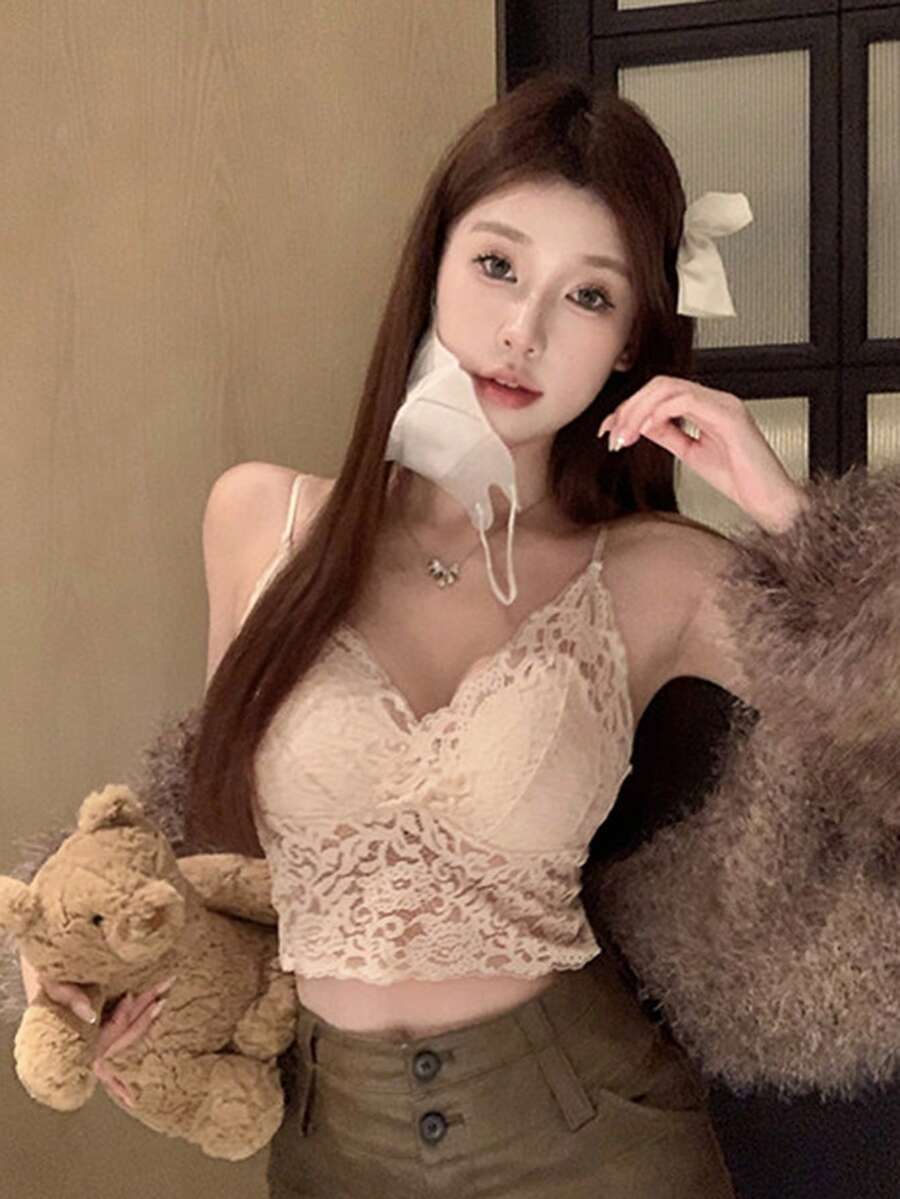 極簡性感蕾絲V領吊帶上衣,附胸墊杯,優雅短版修身露背襯衫,休閒款 - 卡其色 - 查看 1