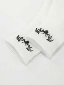 10 Pairs Women's Cute Bat Print Crew Socks, Soft Breathable White Ankle Socks, Harajuku Style Casual Sports Socks For Daily Wear - Multicolor - View 3