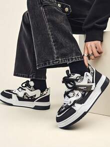 Lightweight Breathable Low-Top Casual Thick Sole Sneakers, Versatile Style For Men - Black - View 4