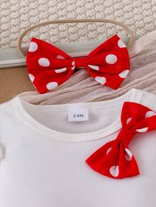 Set 5 pcs untuk Bayi Perempuan: Kaos Lengan Panjang Bergaris Putih dengan Pita Polkadot & Hiasan Ruffle + Gaun Ruffle Bertingkat Dua Lapis Polkadot + Bando Pita + Kaos Kaki - Merah - View 6