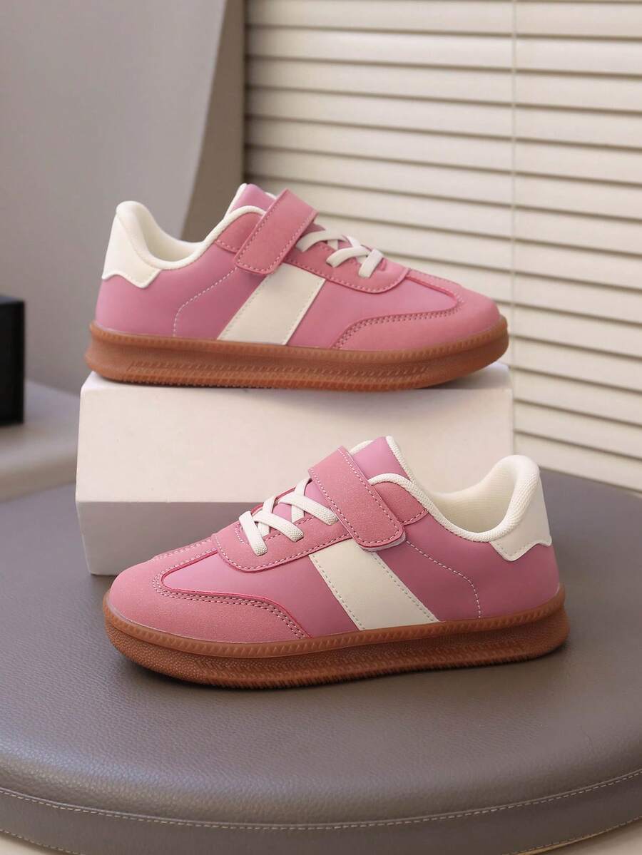 新款中性兒童家庭款運動休閒運動鞋，時尚百搭鞋款