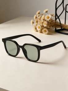 A Green Unisex Stylish Classic Sunglasses Square Frame UV Protection Sunshade Sunglasses - Green - View 6