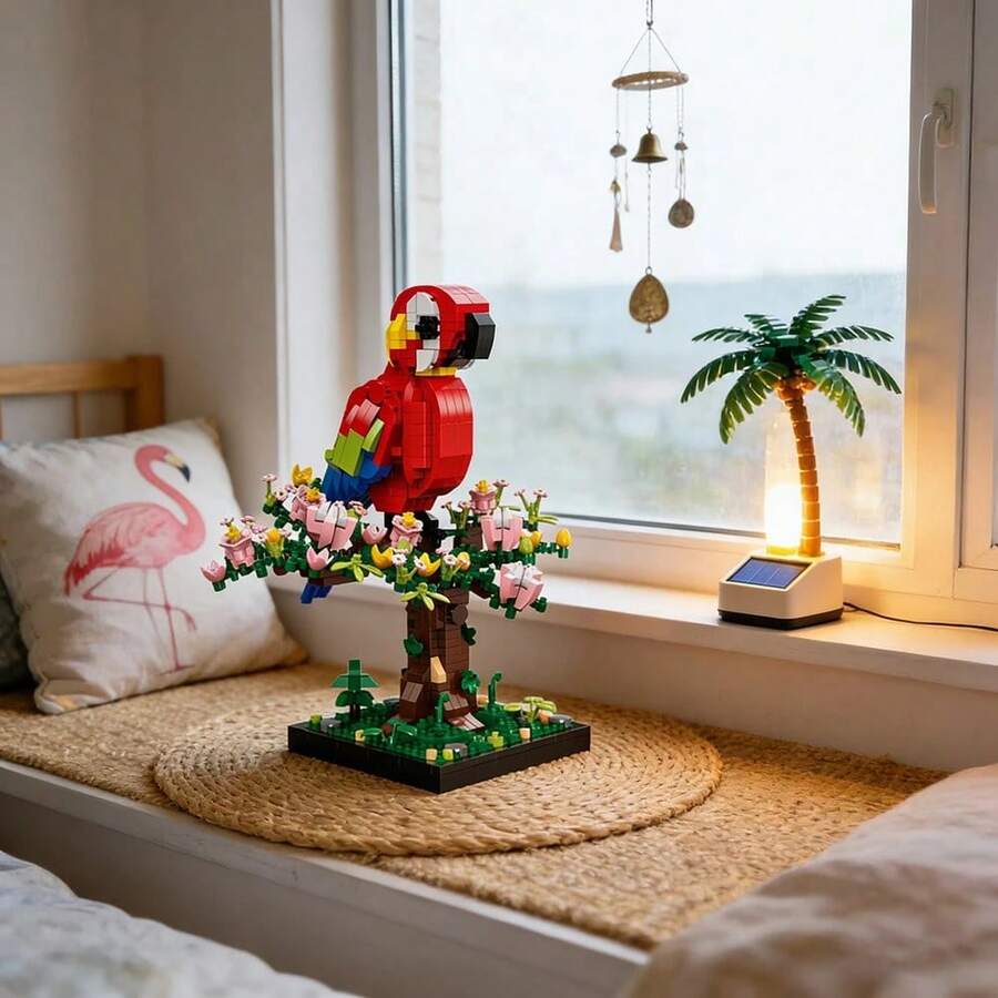 【迷人桌面裝飾】迷你鸚鵡積木擺飾 | DIY 3D 彩色鸚鵡與熱帶樹景 | 創意桌面裝飾 | 適合居家、辦公室或展示 | 送給好友、同事或孩子的創意禮物