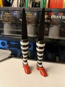 1pc 3D Printed Gothic Fence Design Witch Leg Planter Decoration, Suitable For Holiday And Outdoor Garden Decor - Standard Model - View 6