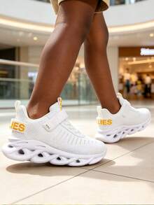 Kids' Fashion Breathable All-Season Running Shoes, Versatile Casual Sports Sneakers - White - View 3