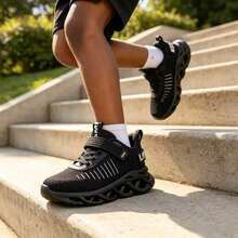 Children's Sports Shoes Fashionable Breathable All-Season Running Shoes Versatile Casual Athletic Kids Shoes - Black - View 4