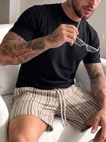 Men's Summer Crew Neck Casual T-Shirt And Casual Shorts Loungewear Set - Black - View 2