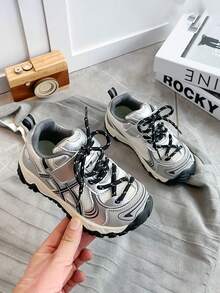 1 Pair Kids Vintage Dad Running Shoes, Suitable For Mid-To-Large Kids Daily Commute, Outdoor Sports, Street Style And Multiple Occasions - Silver - View 4