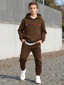 Purechapter 2pcs Tween Boys Geometric Letter Pattern Comfortable Warm Fleece Hoodie Sweatshirt And Sweatpants Set, With Pockets, Oversize, Suitable For Outdoor Commute Sports Wear, Autumn/Winter - Brown - View 1