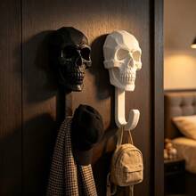 2pcs Skull Wall Hooks, Creative Gothic Style Towel Hooks, Vintage Skeleton Coat Rack, Bathroom Towel Rack, Entryway Key Holder, Bedroom Door Storage Hooks, Halloween Punk Style Wall Decor - Multicolor - View 5