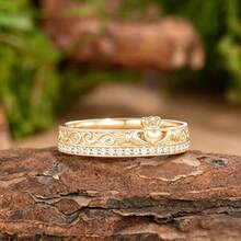 French Romantic Crown Heart Hands Carved Zirconia Inlaid 18K Gold Plated Engagement Ring For Women - Gold - View 2