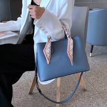 Grenzübergreifende Live-Übertragung: Neues Modell einer Lady Tasche aus erstklassigem Rindsleder, modische und vielseitige Handtasche und Umhängetasche, Damenhandtasche aus echtem Leder 5565. - Schwarz - Übersicht 6