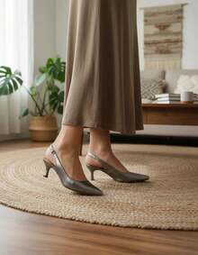 REF.: 24 - MULE SALTO BAIXO 5,5CM CONFORTÁVEL ELEGANTE MATERIAL GLOW - Cinza - Visão 9