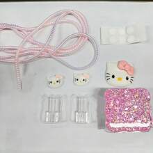 [Resmi] 1 Set Pelindung Kabel Charger dan Data DIY Sanrio Hello Kitty - Kualitas Tinggi, Desain Tanpa Baterai, Kompatibel dengan Adaptor 18W/20W, Cocok untuk Semua Orang - Beraneka warna - View 14