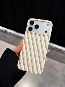 Casing Pelindung Baru dengan Tekstur Anyaman yang Bernapas dan Mampu Membuang Panas, Kompatibel dengan 17 Pro Max/16 Pro/15 Pro Max/14/13/13 Pro Max/14 Pro Max/16 Pro Max/13 Pro Max/dan Model Lainnya, Hadiah Modis untuk Pria dan Wanita - Krem - View 3