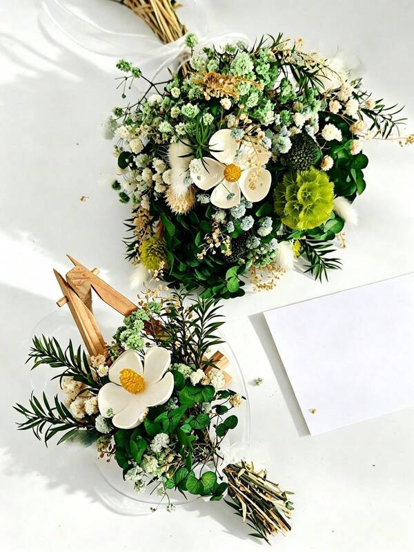 1 Set Artificial Green Fresh-Style Finished Flower Bouquet, For Home Decor Floral Arrangement, Bridal Bouquet & Corsage Set, Christmas & Halloween Decoration, Tabletop Accent, Holiday & Housewarming Gift, Photography Prop