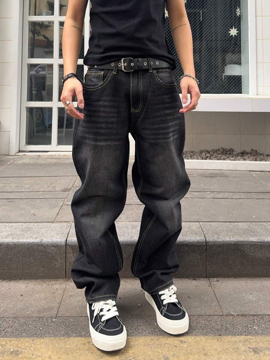 1 件复古做旧宽松直筒男士牛仔裤，休闲街头时尚